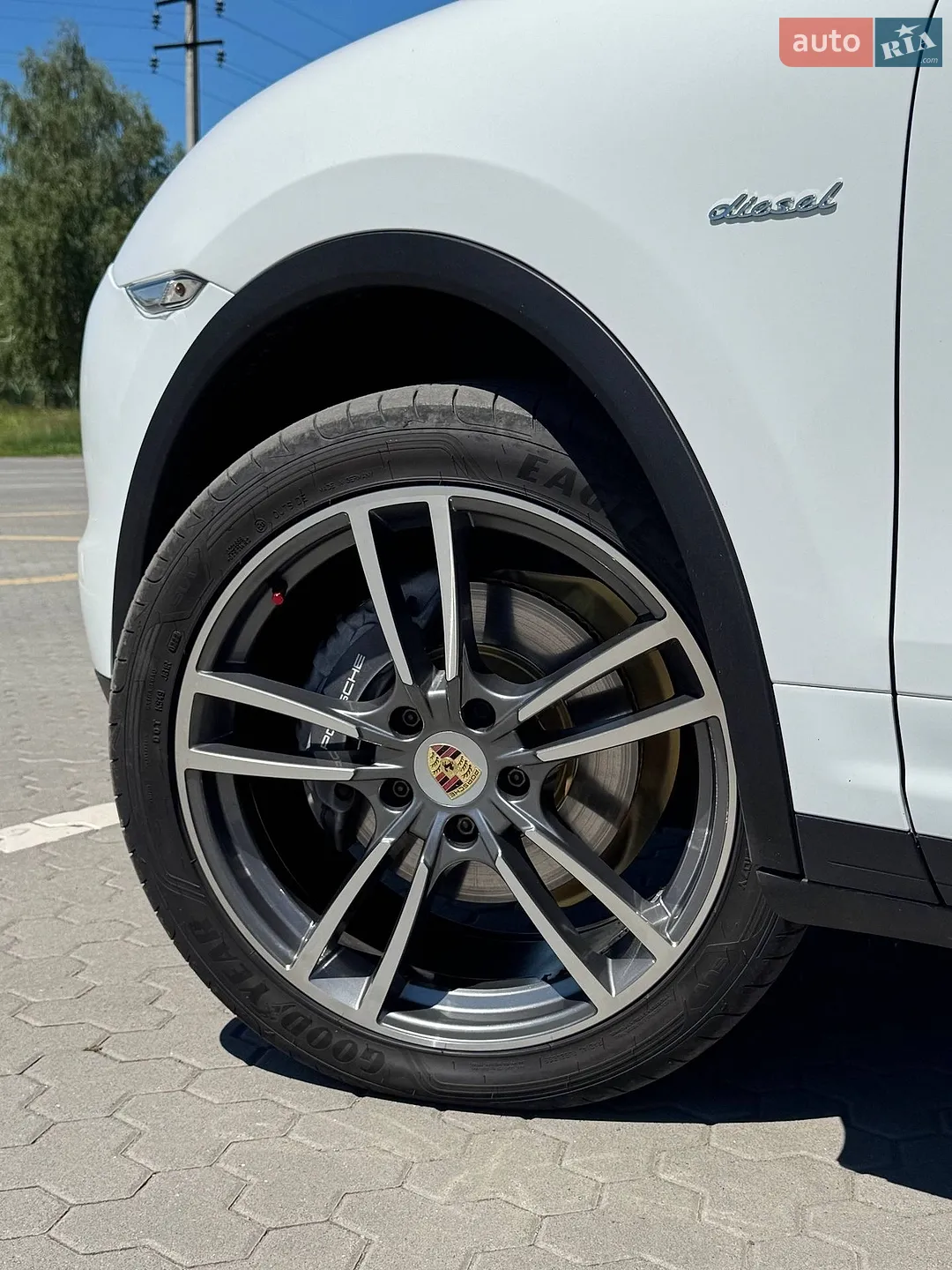 2013 Porsche Cayenne - мініатюра 2