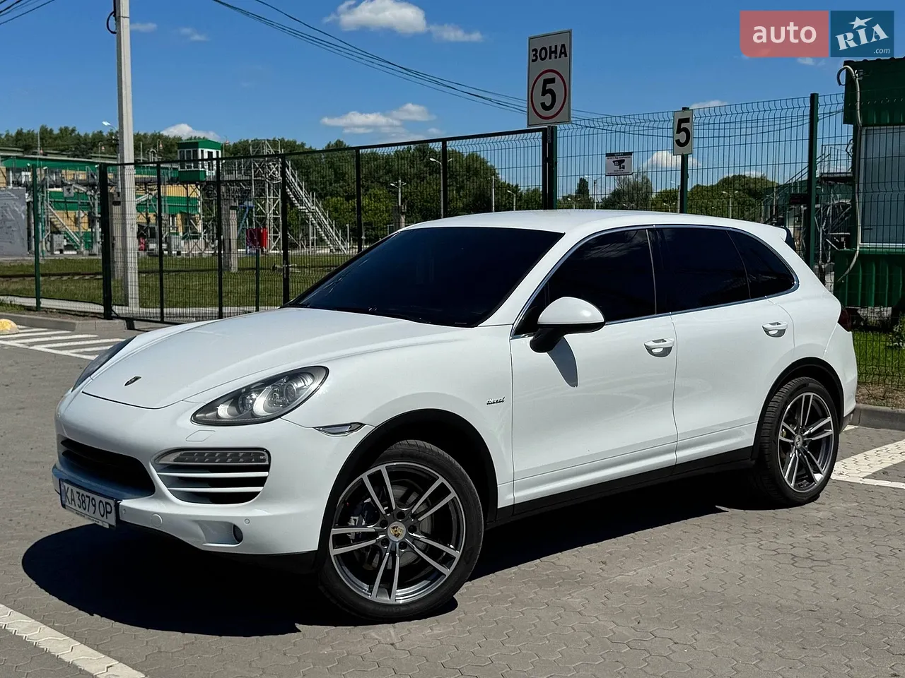 2013 Porsche Cayenne - мініатюра 37