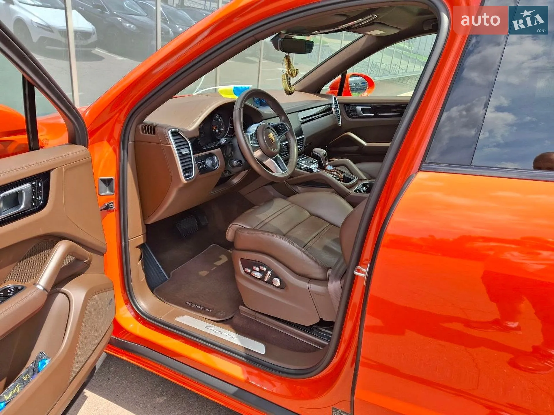 2020 Porsche Cayenne - мініатюра 14