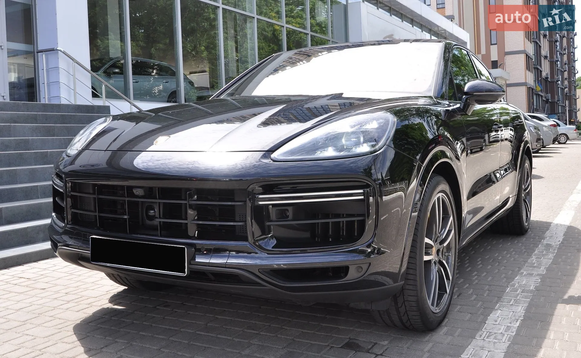 2019 Porsche Cayenne - мініатюра 2