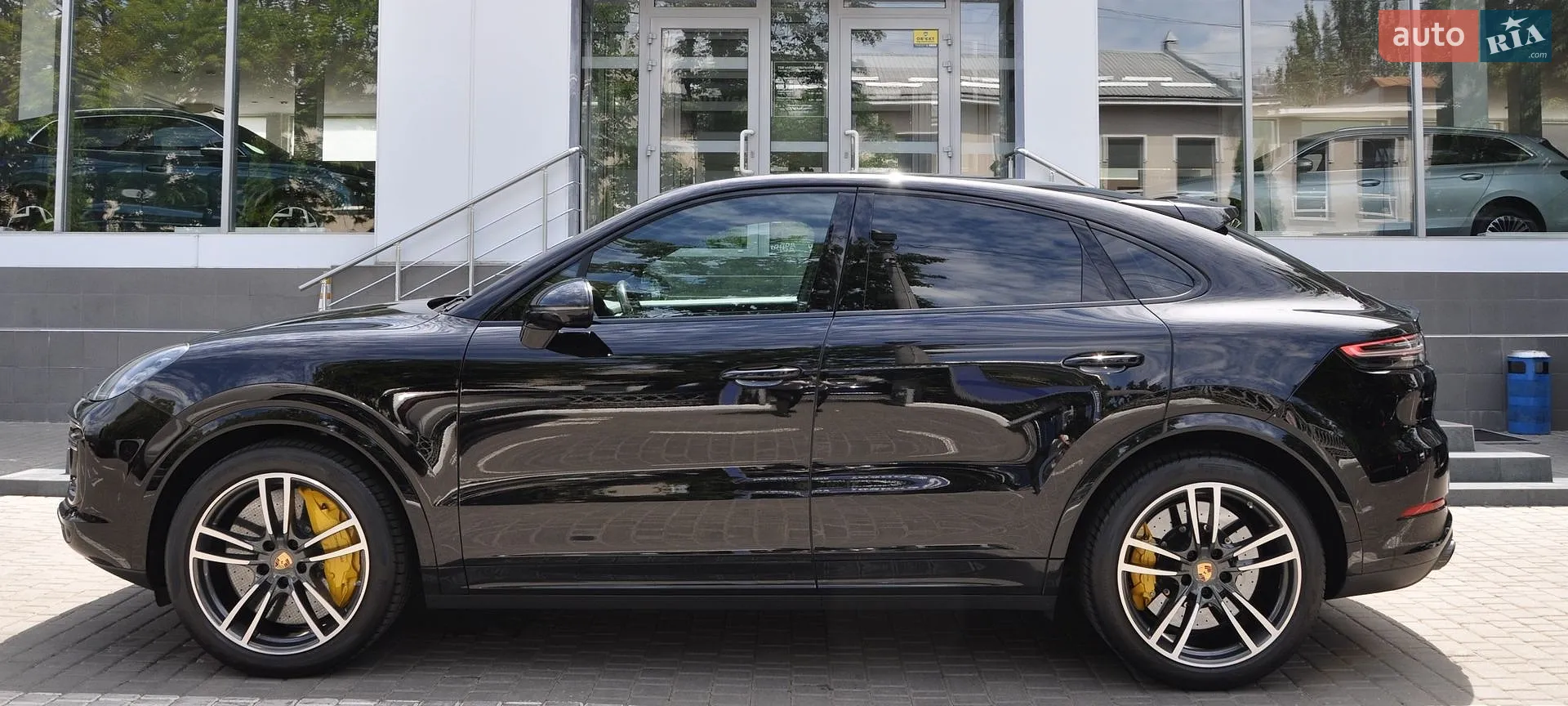 2019 Porsche Cayenne - мініатюра 3