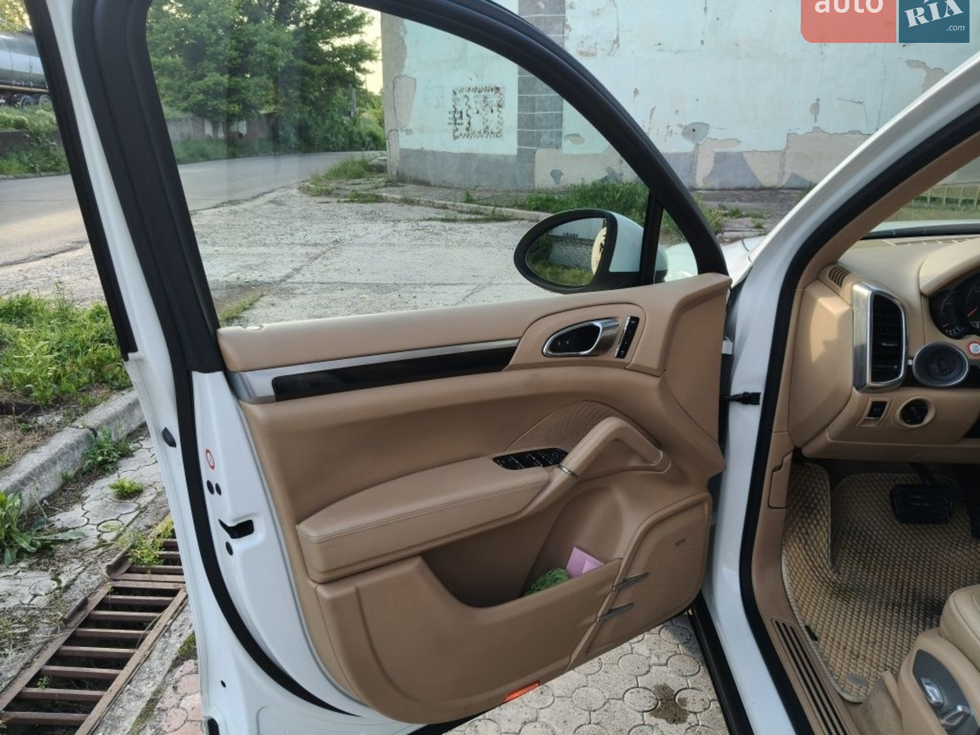 2013 Porsche Cayenne - мініатюра 8