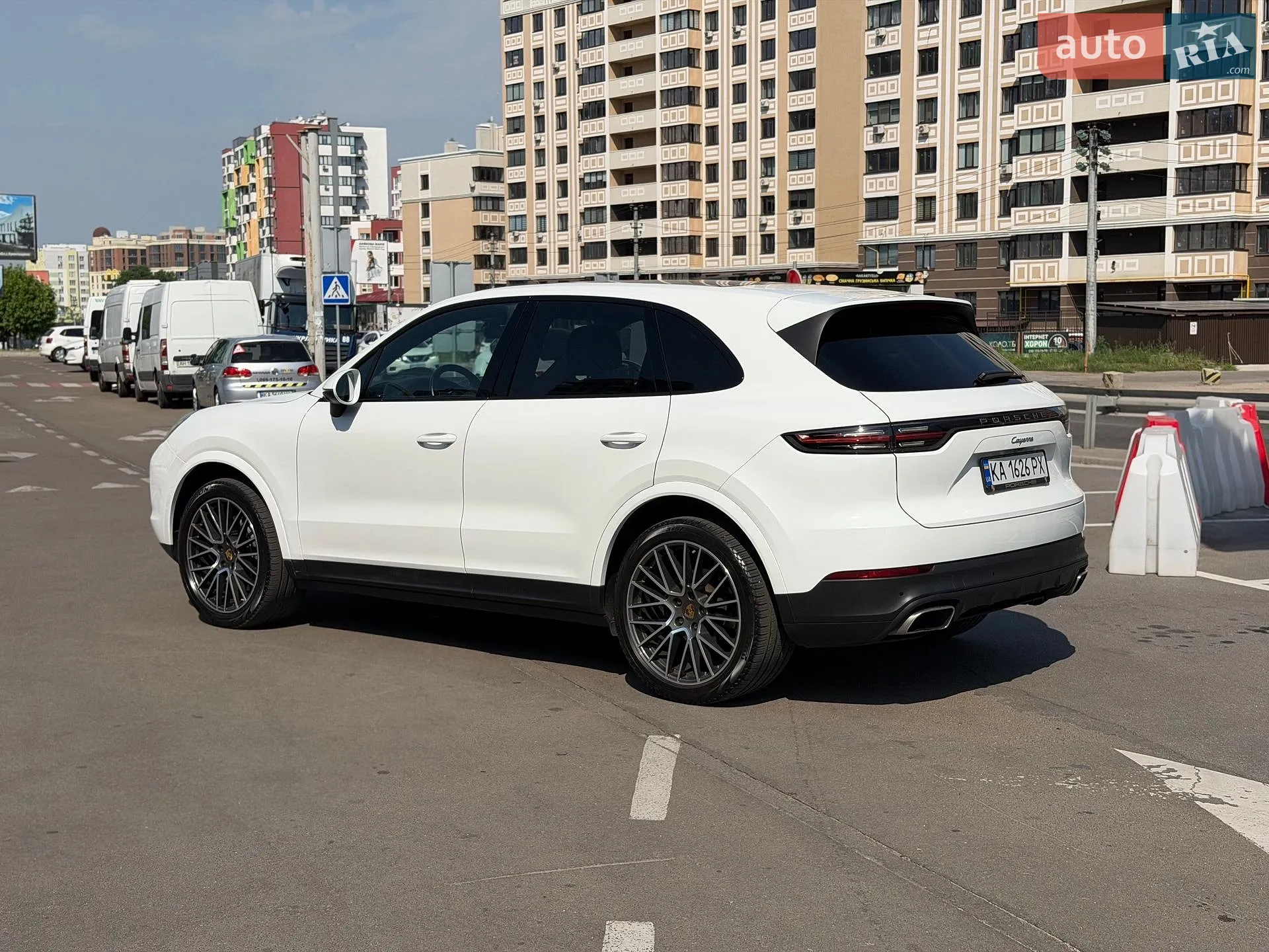 2020 Porsche Cayenne - мініатюра 4