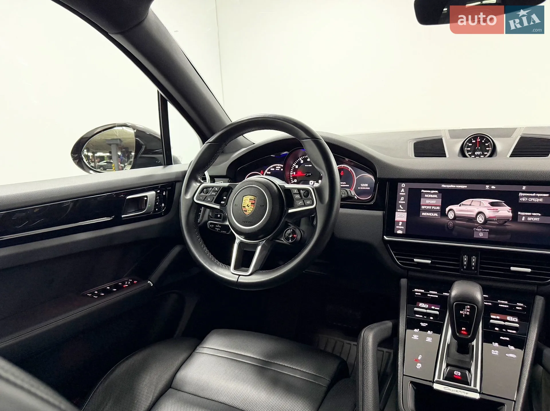 2019 Porsche Cayenne - мініатюра 14