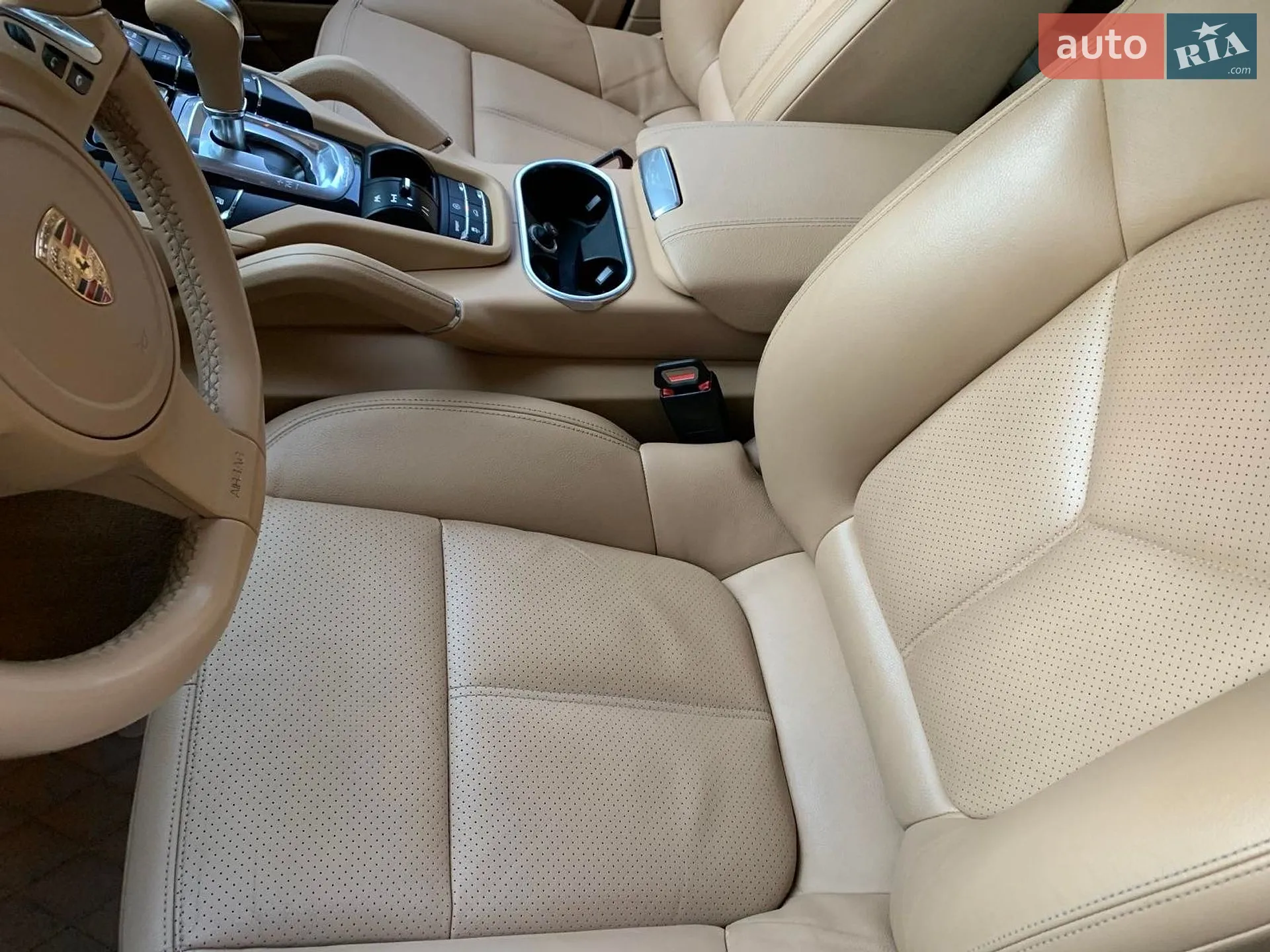 2011 Porsche Cayenne - мініатюра 37