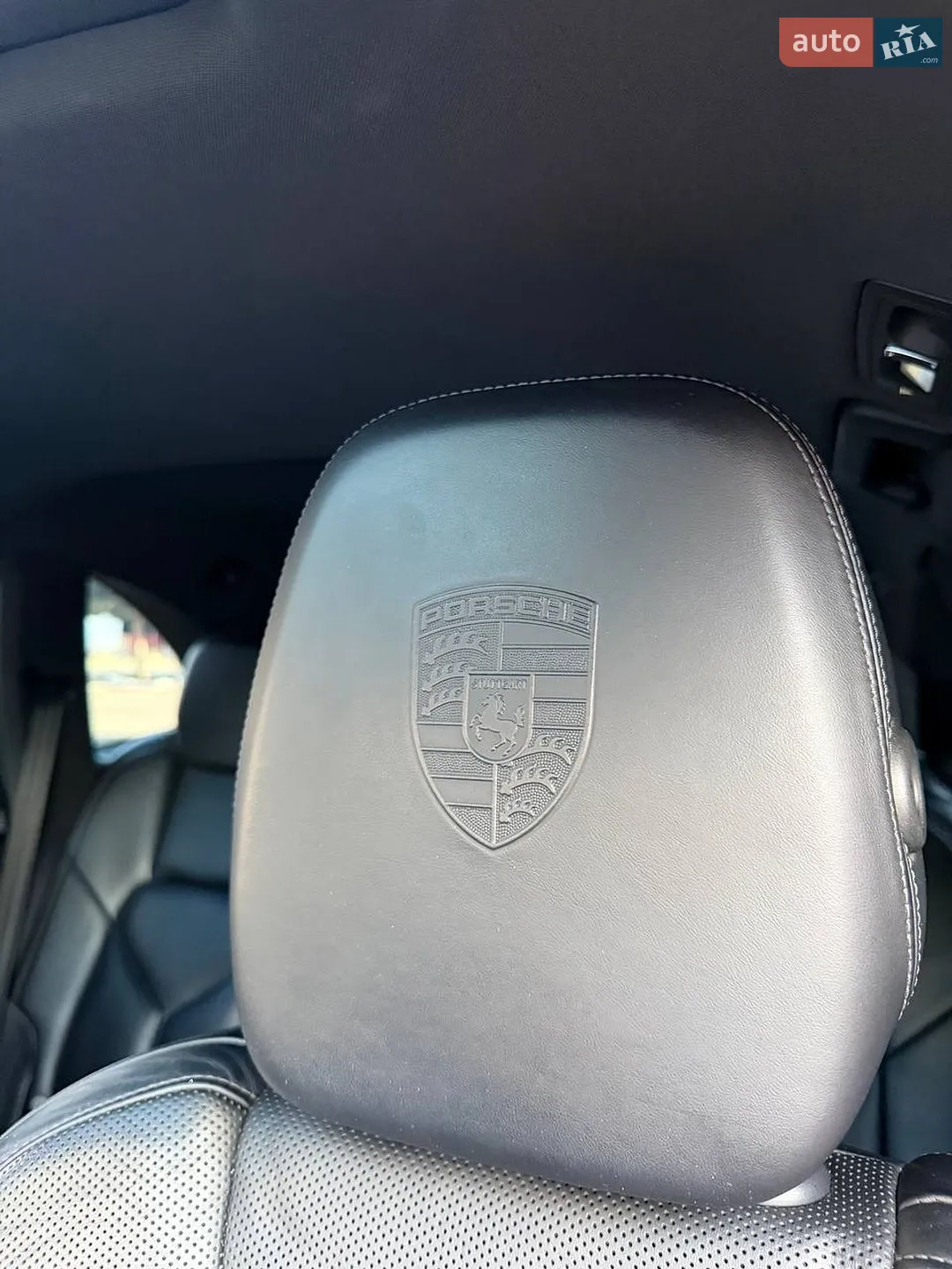 2016 Porsche Cayenne - мініатюра 33