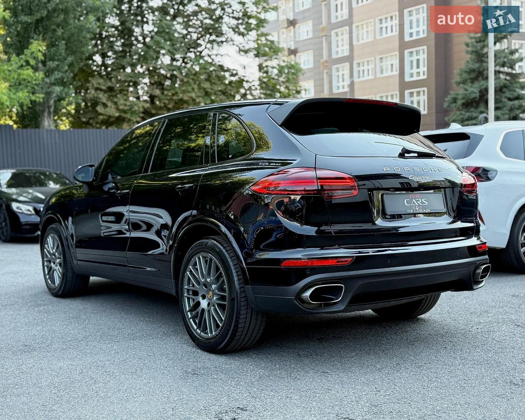 2017 Porsche Cayenne - мініатюра 5