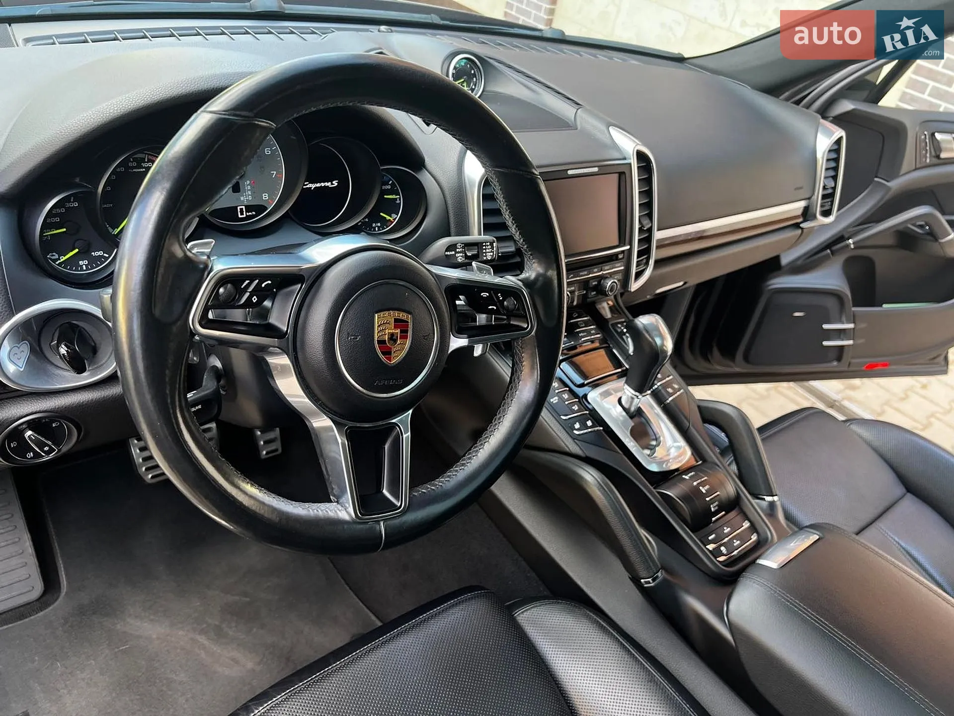 2015 Porsche Cayenne - мініатюра 11