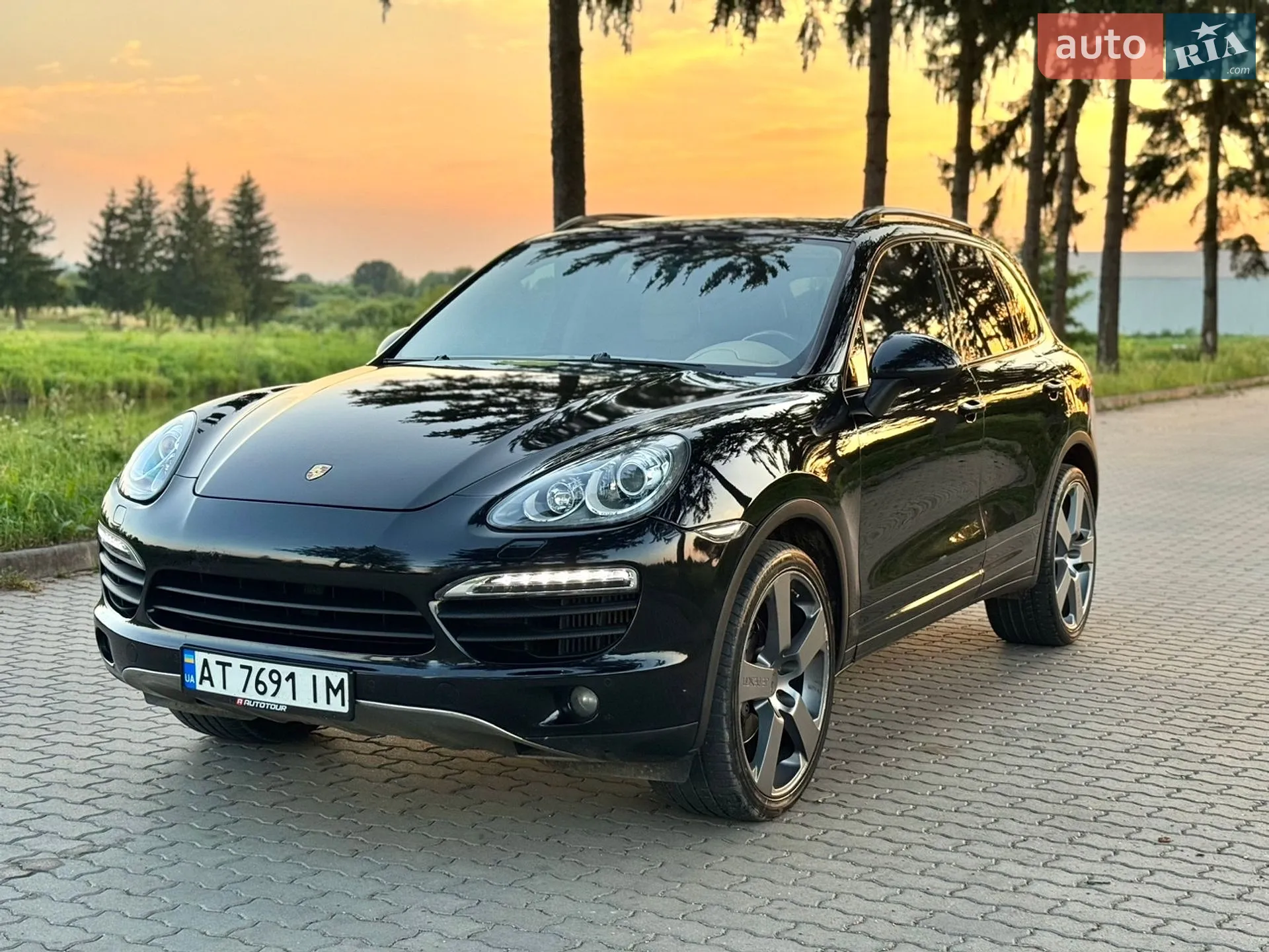2011 Porsche Cayenne - мініатюра 11