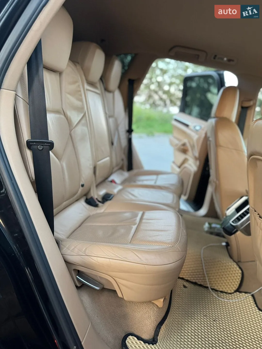2011 Porsche Cayenne - мініатюра 16