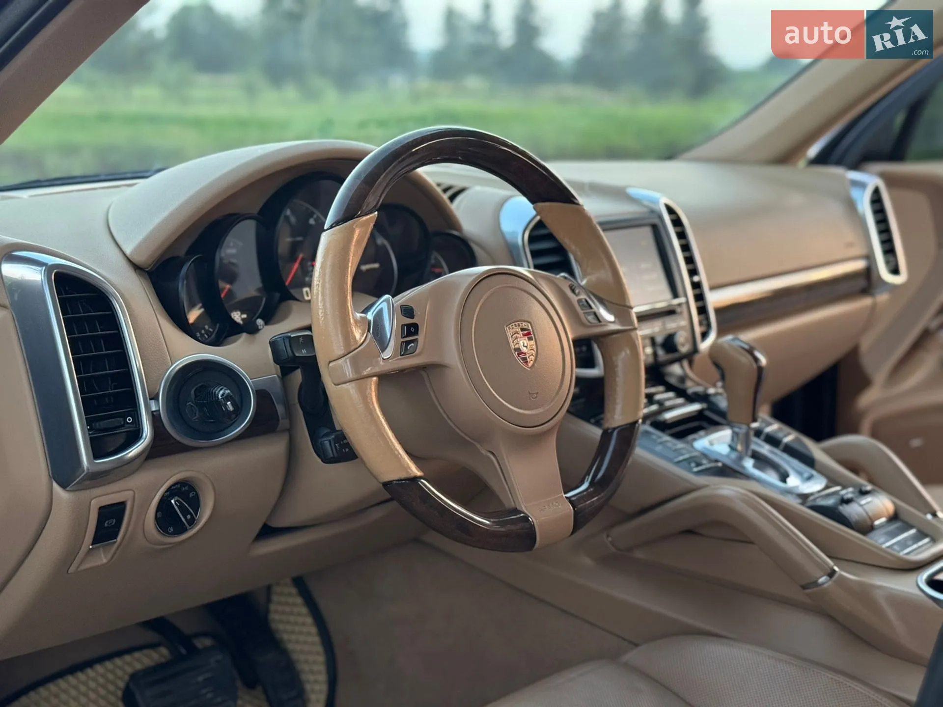 2011 Porsche Cayenne - мініатюра 30