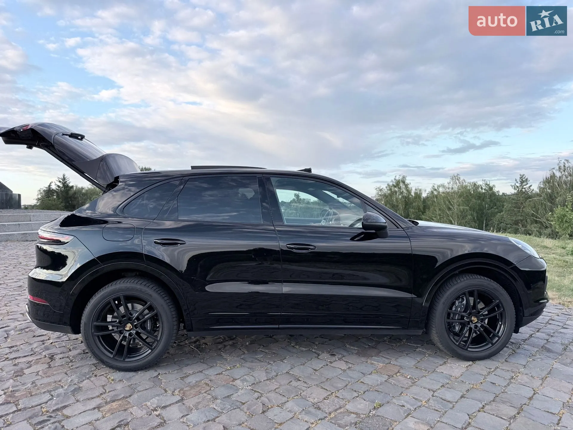 2020 Porsche Cayenne - мініатюра 10