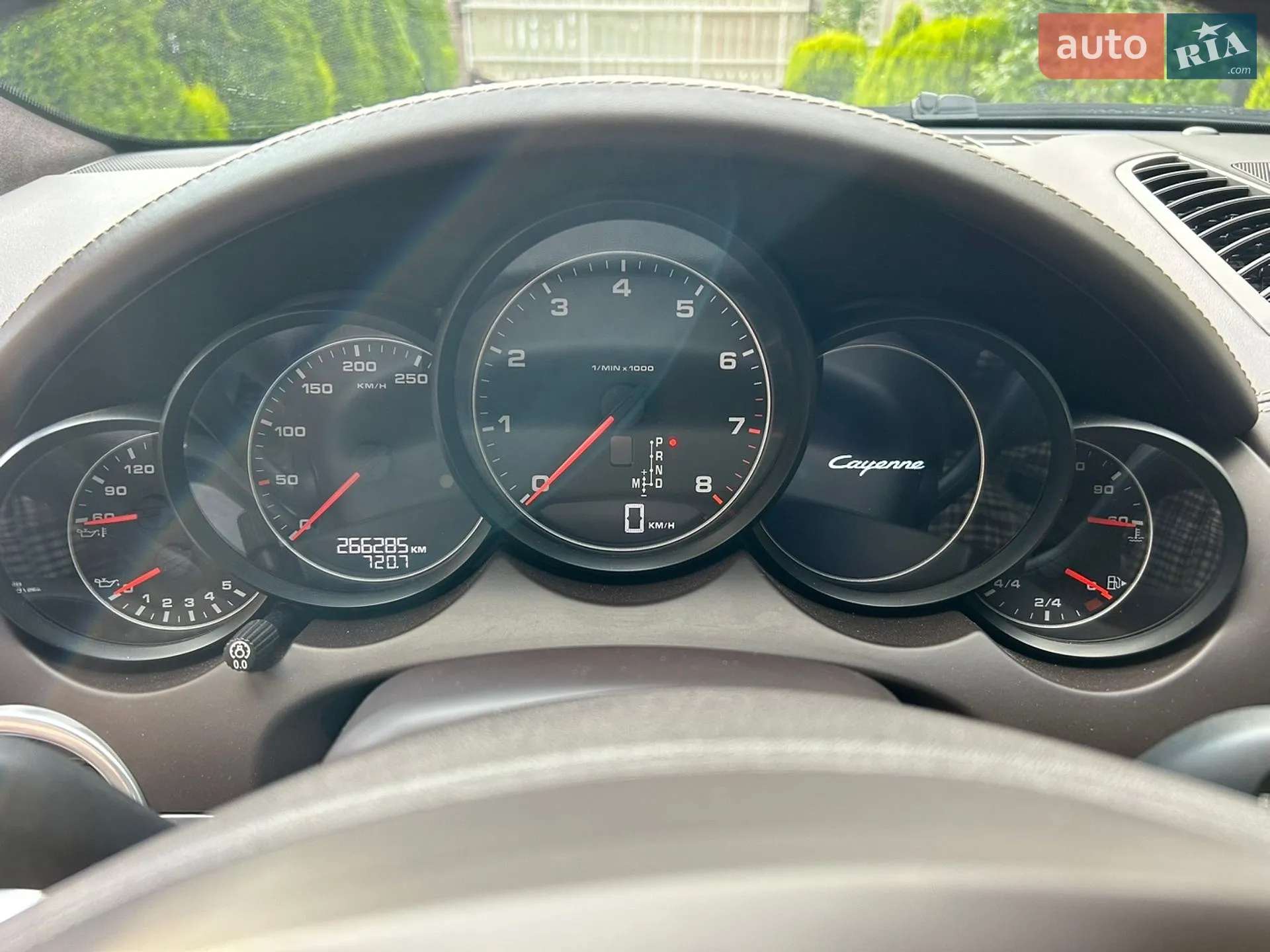 2011 Porsche Cayenne - мініатюра 12