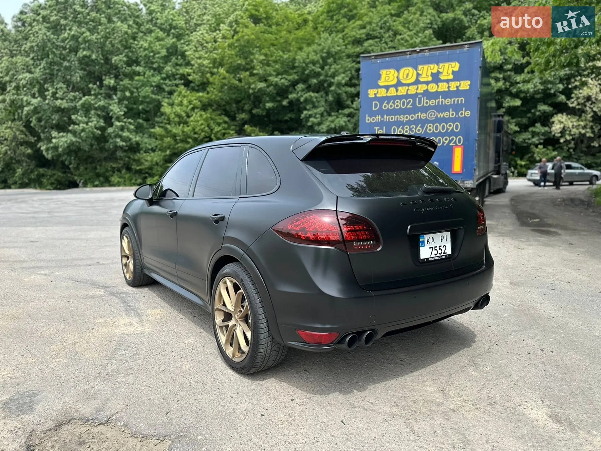 2010 Porsche Cayenne - мініатюра 9