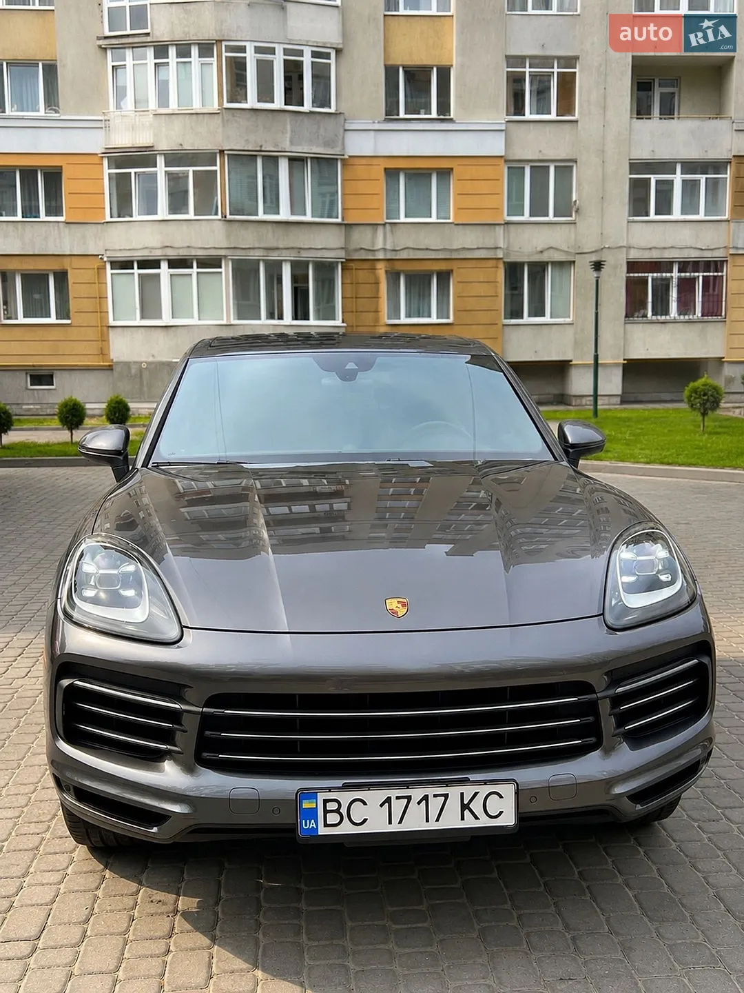 2020 Porsche Cayenne - мініатюра 4