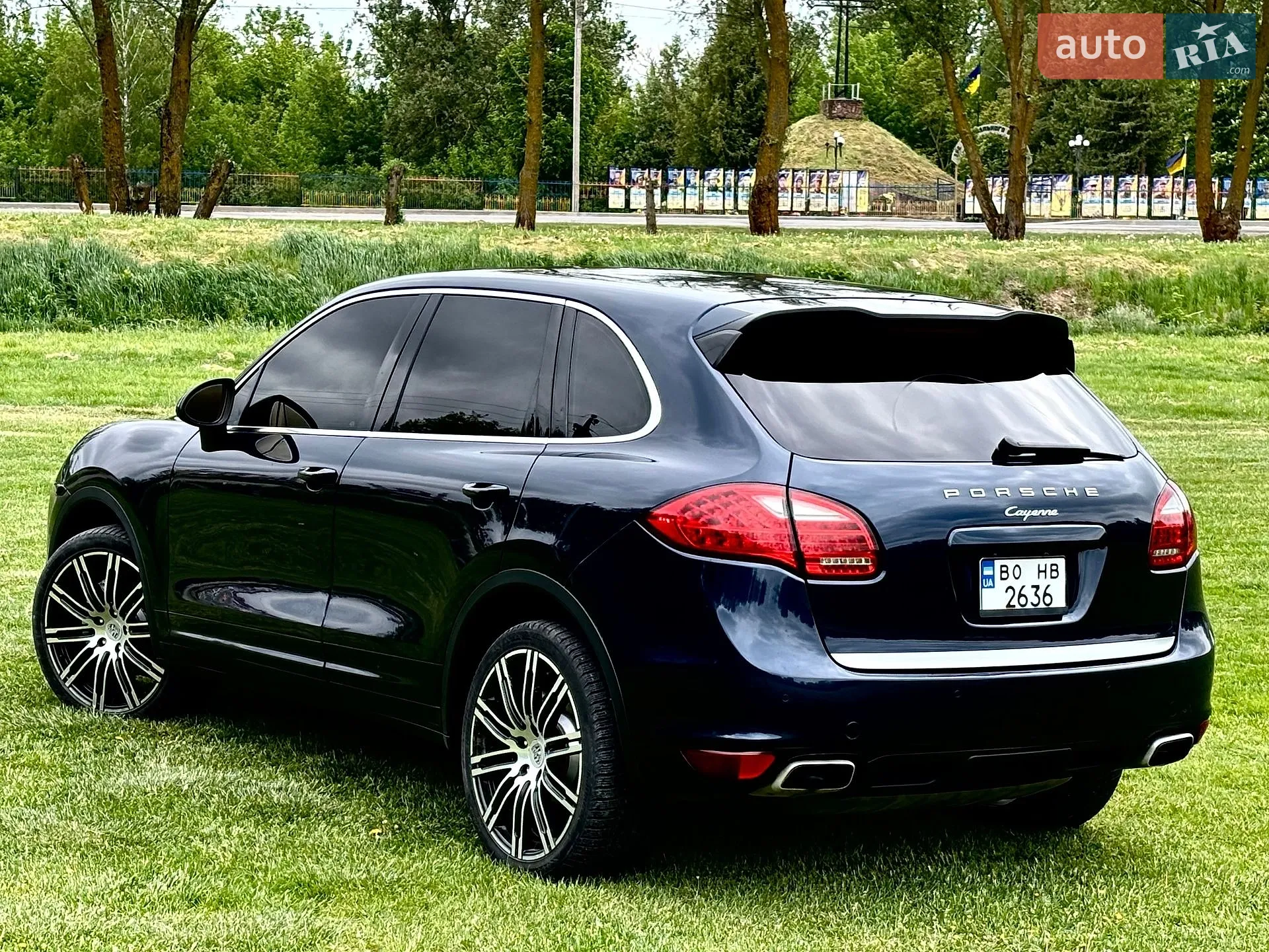 2011 Porsche Cayenne - мініатюра 5