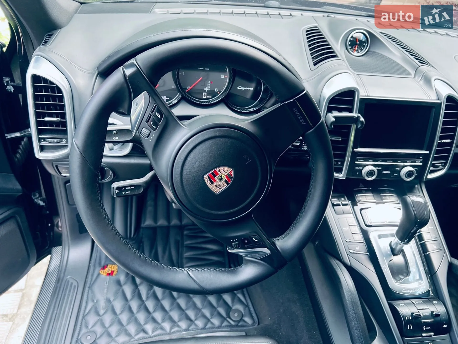 2011 Porsche Cayenne - мініатюра 16