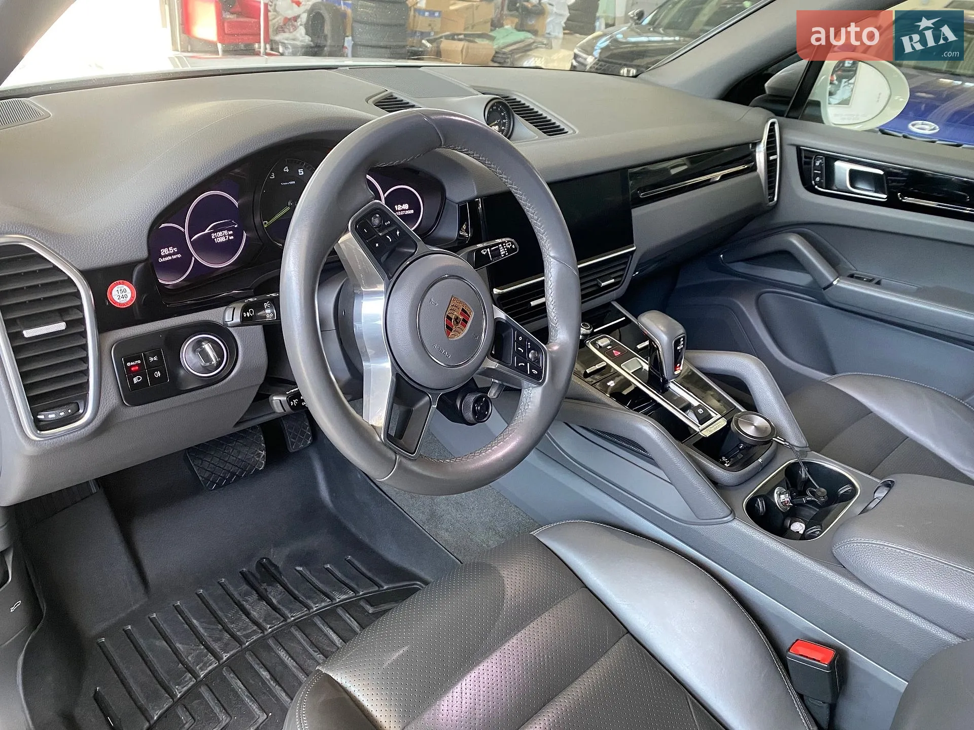 2019 Porsche Cayenne - мініатюра 20