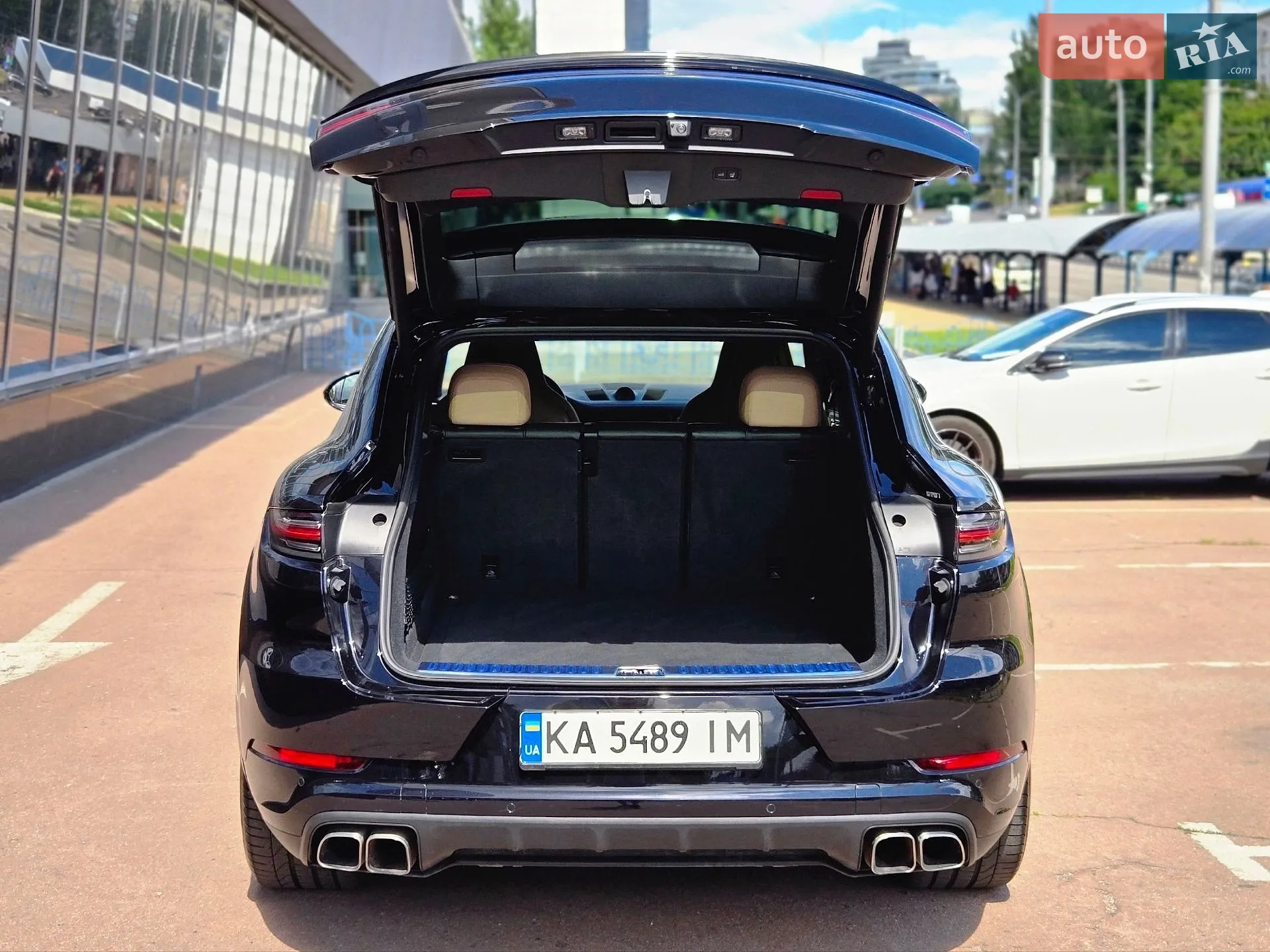 2021 Porsche Cayenne - мініатюра 10