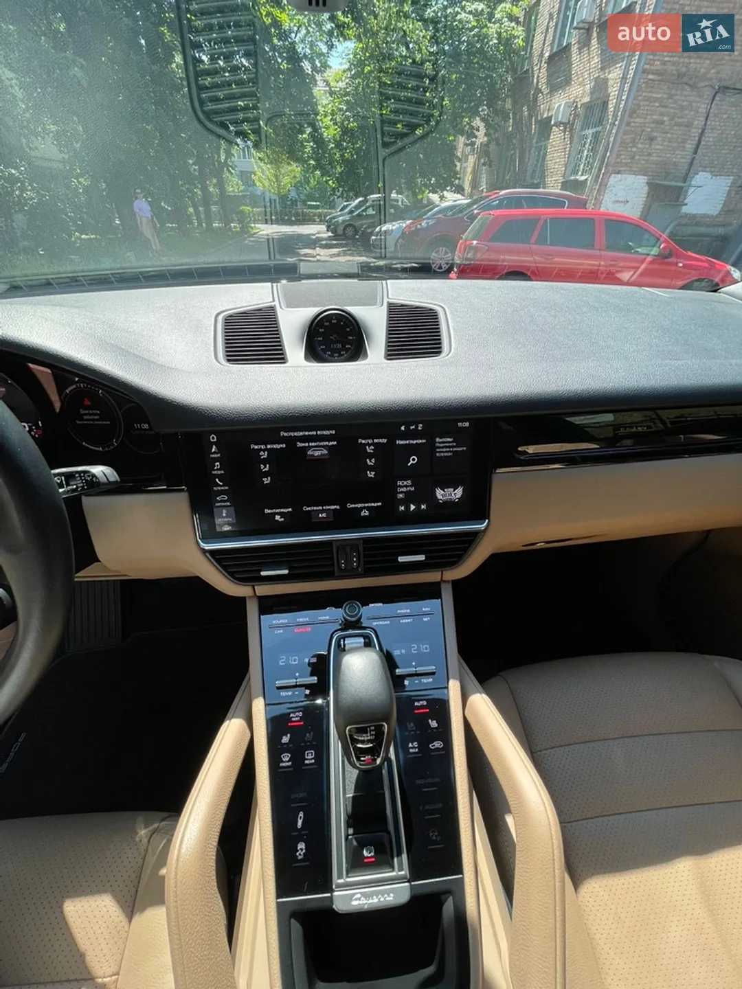 2018 Porsche Cayenne - мініатюра 26