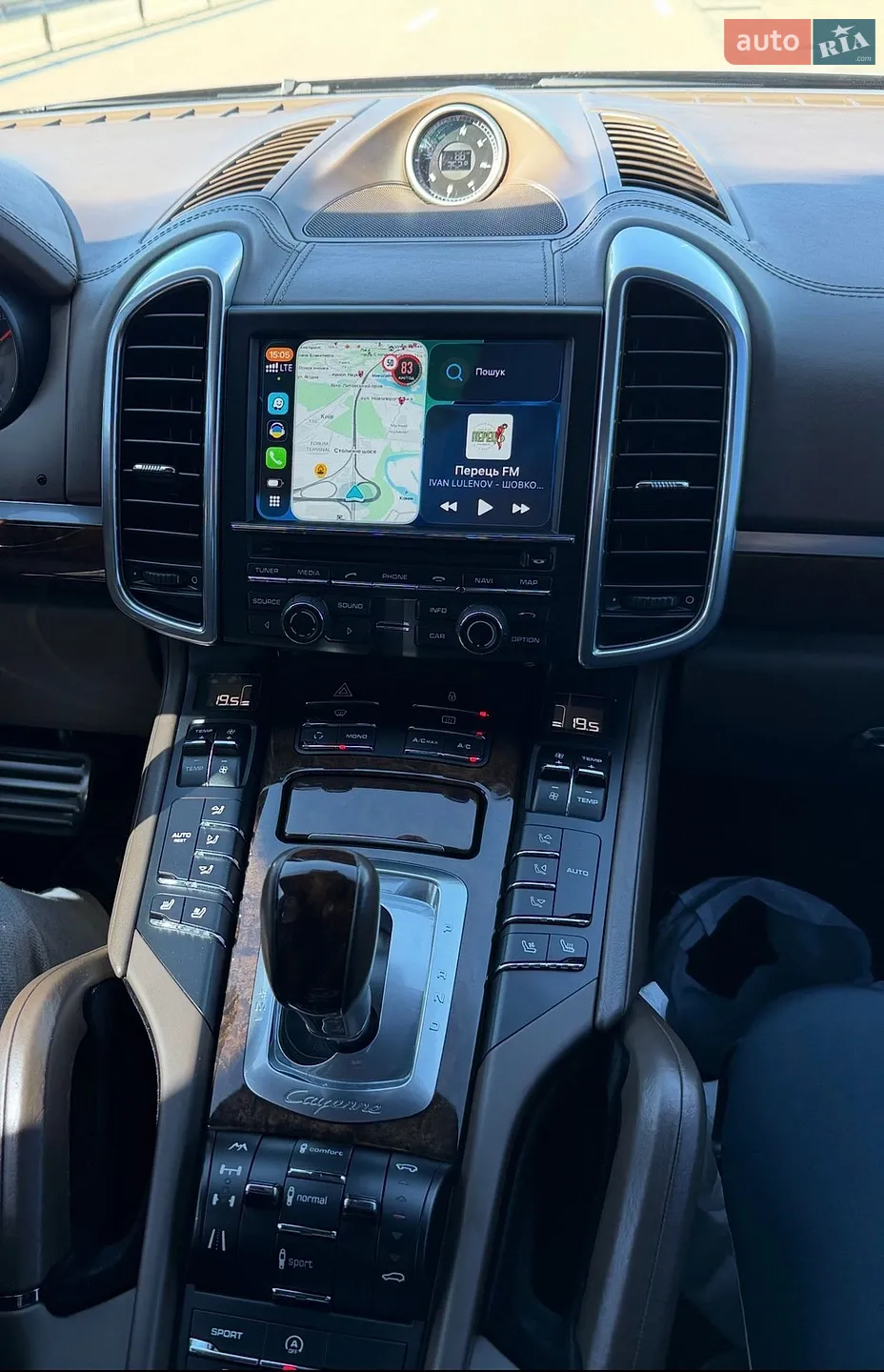 2012 Porsche Cayenne - мініатюра 20
