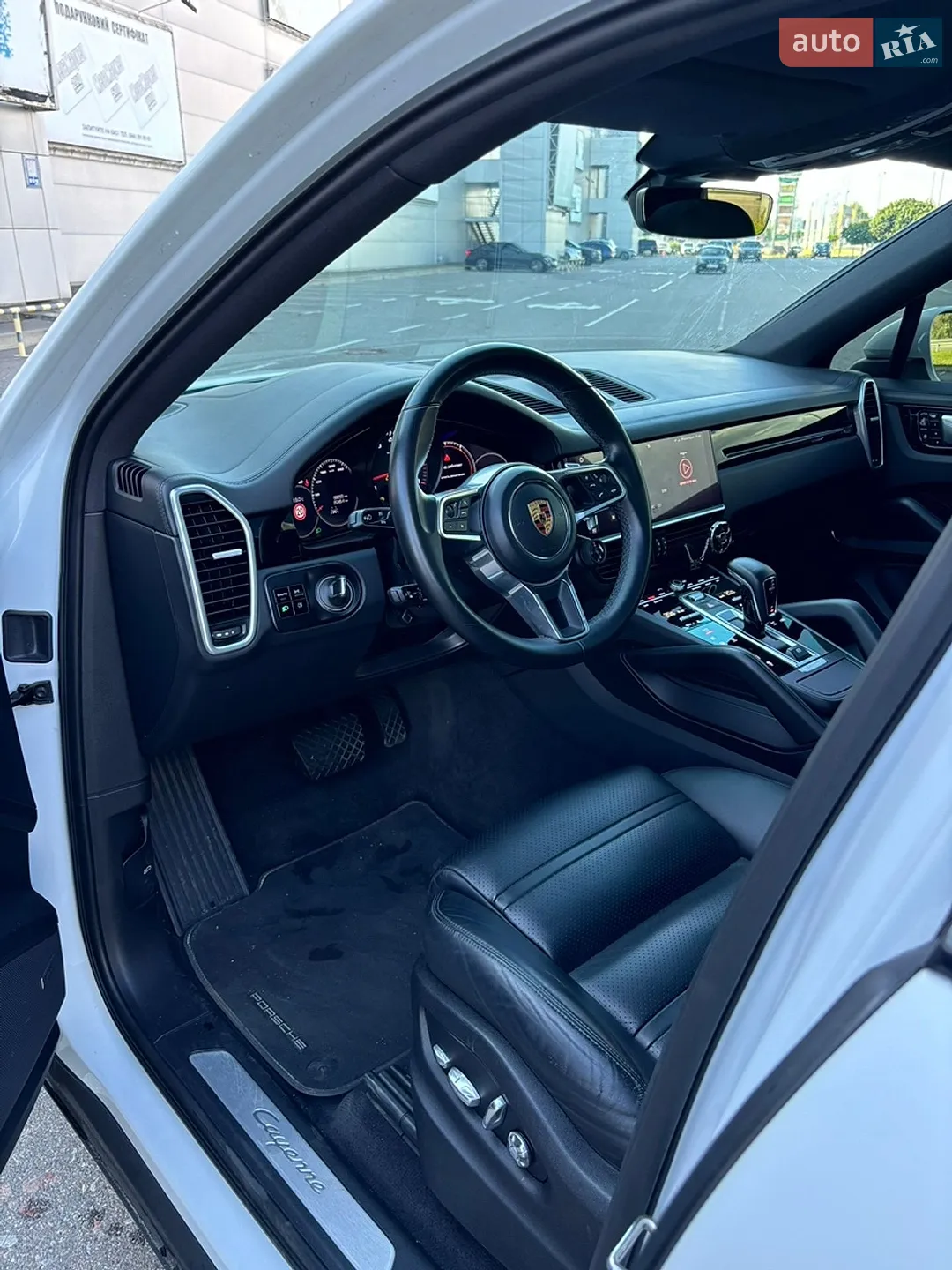2019 Porsche Cayenne - мініатюра 16