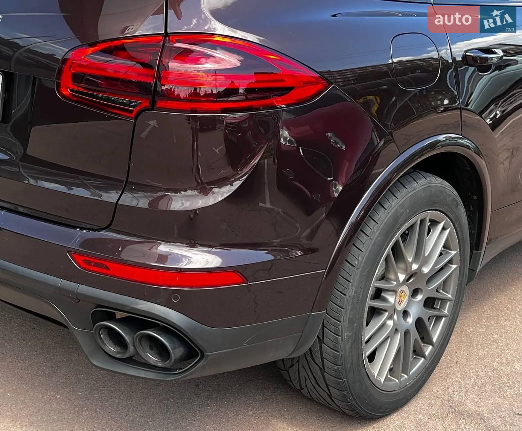 2016 Porsche Cayenne - мініатюра 11