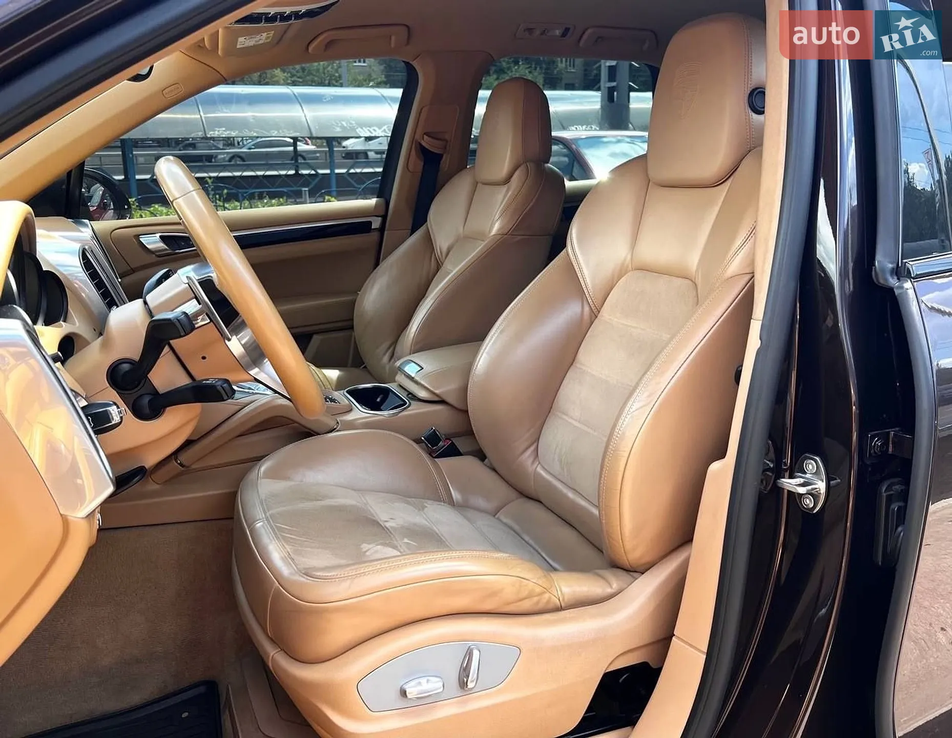 2016 Porsche Cayenne - мініатюра 19