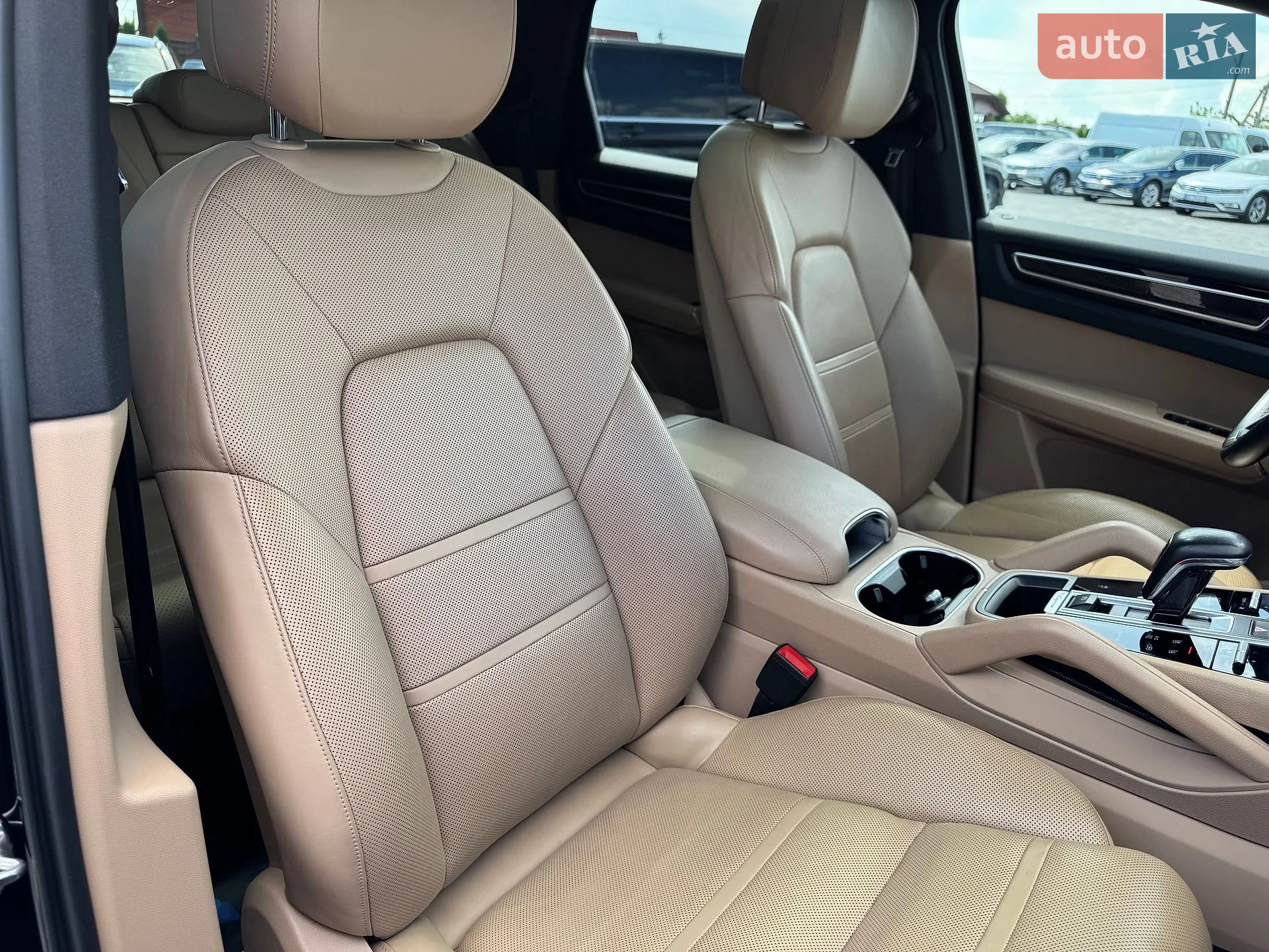 2019 Porsche Cayenne - мініатюра 39