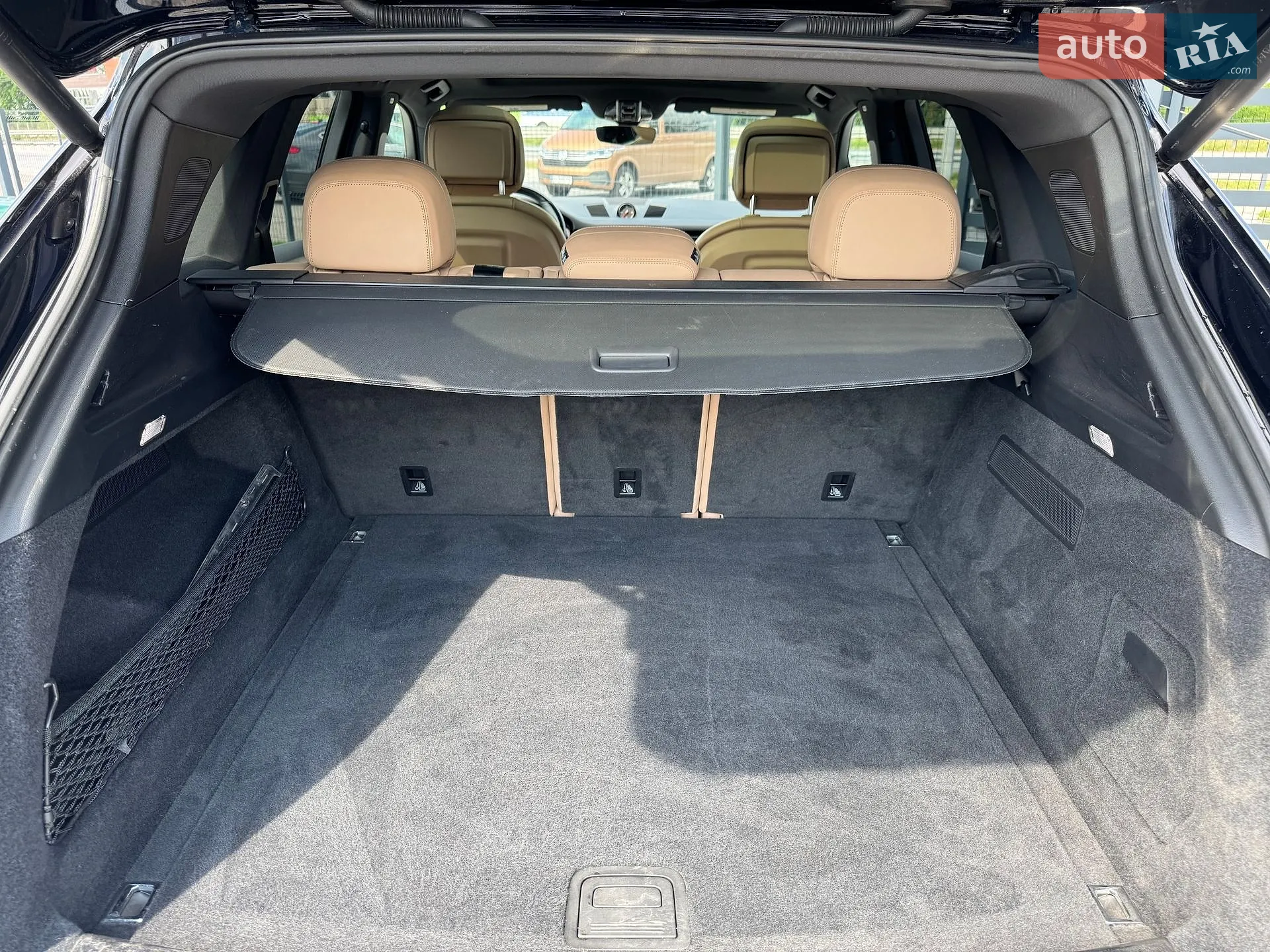 2019 Porsche Cayenne - мініатюра 33