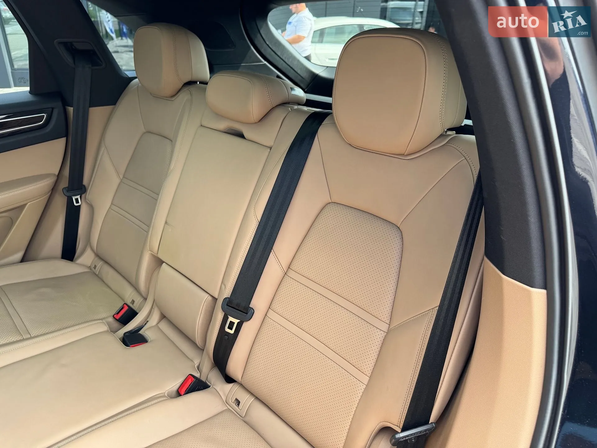2019 Porsche Cayenne - мініатюра 29