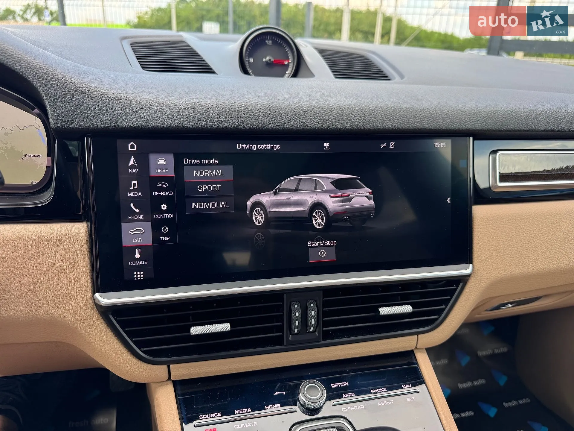 2019 Porsche Cayenne - мініатюра 24