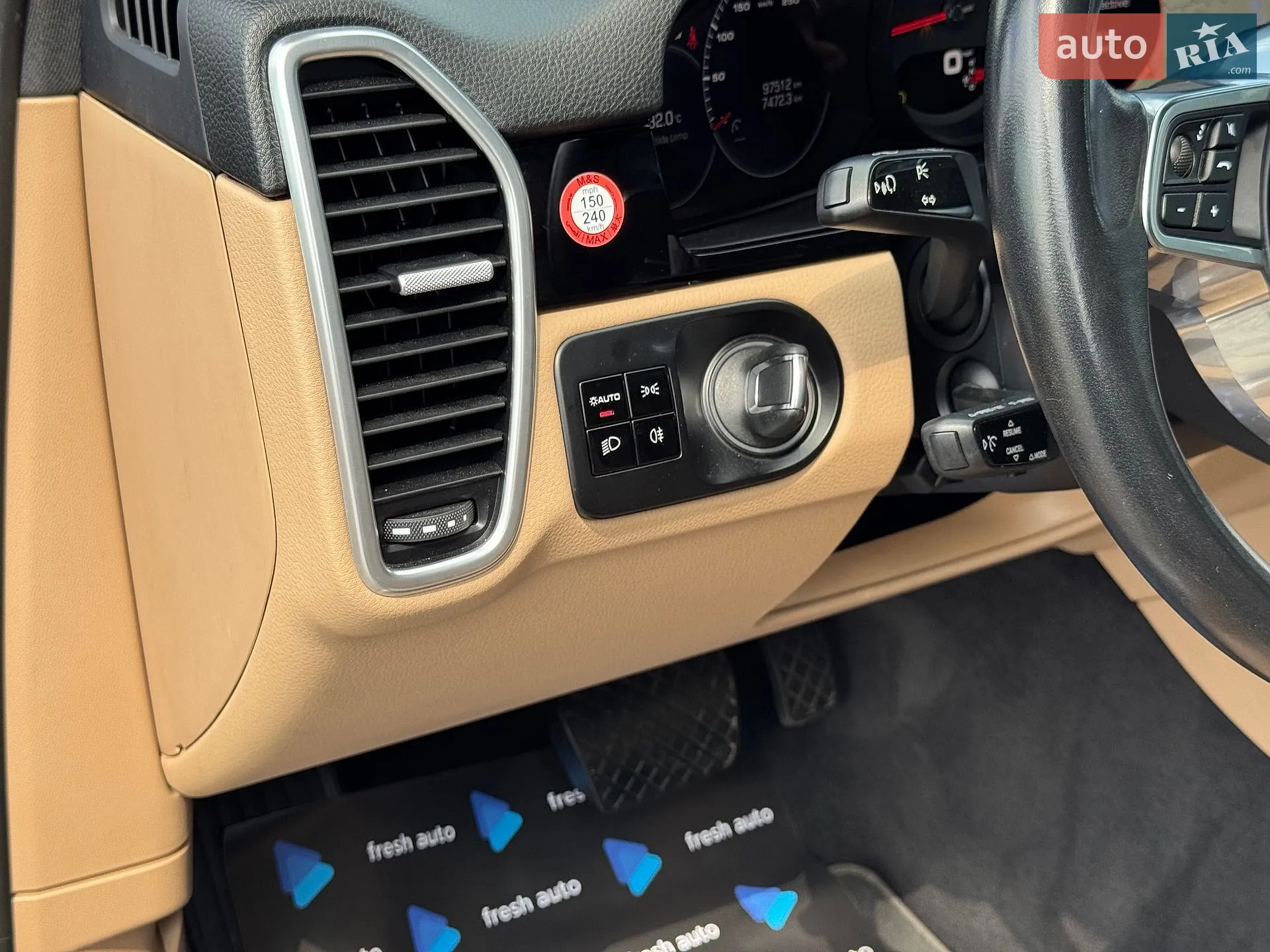 2019 Porsche Cayenne - мініатюра 15