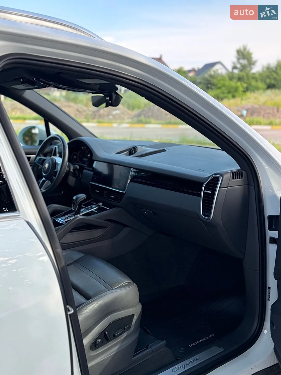 2022 Porsche Cayenne - мініатюра 4