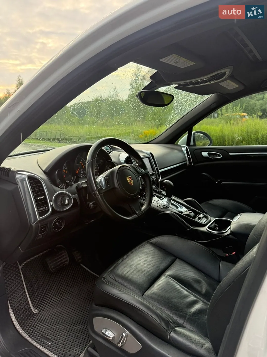 2012 Porsche Cayenne - мініатюра 12