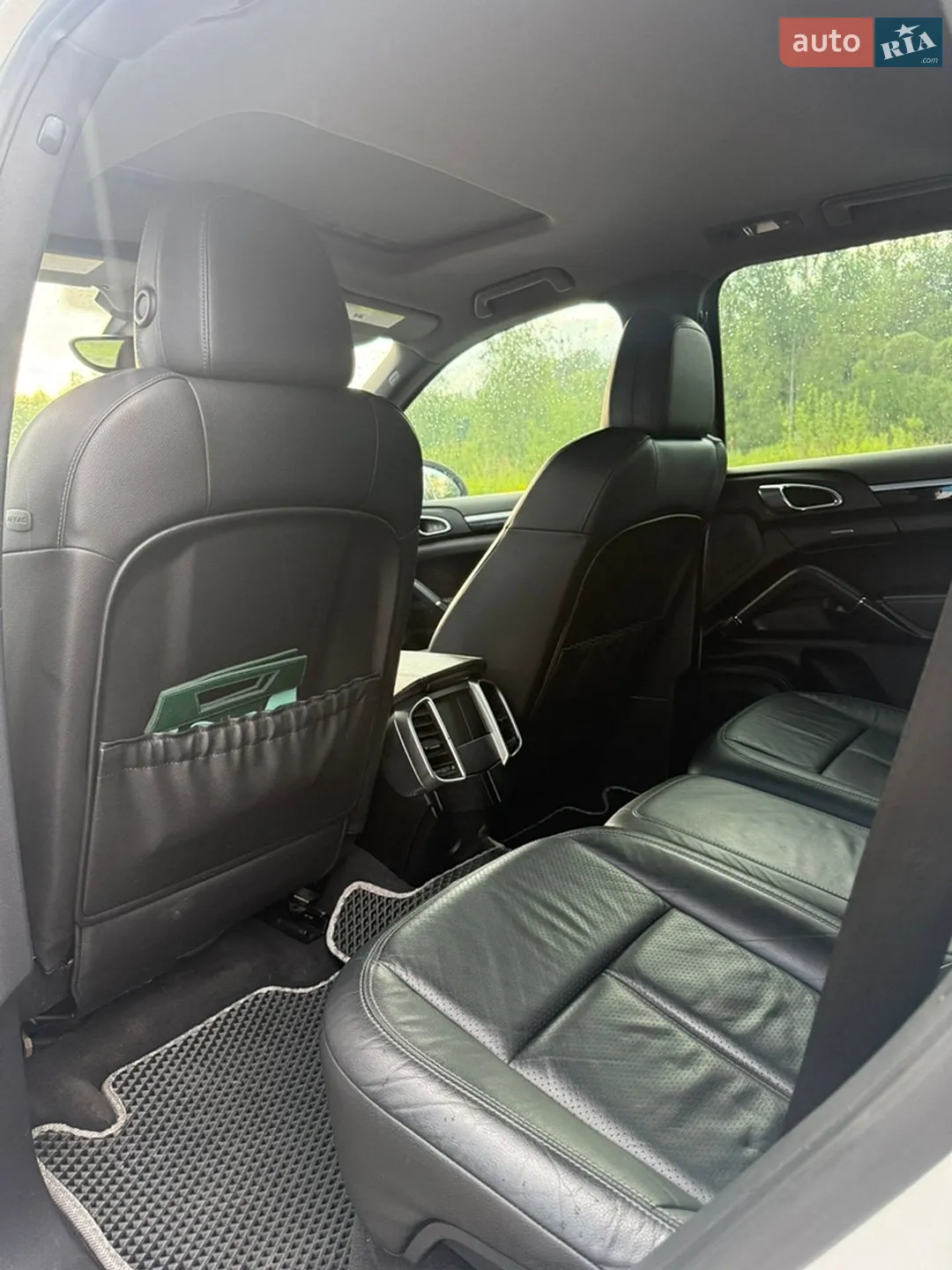 2012 Porsche Cayenne - мініатюра 19