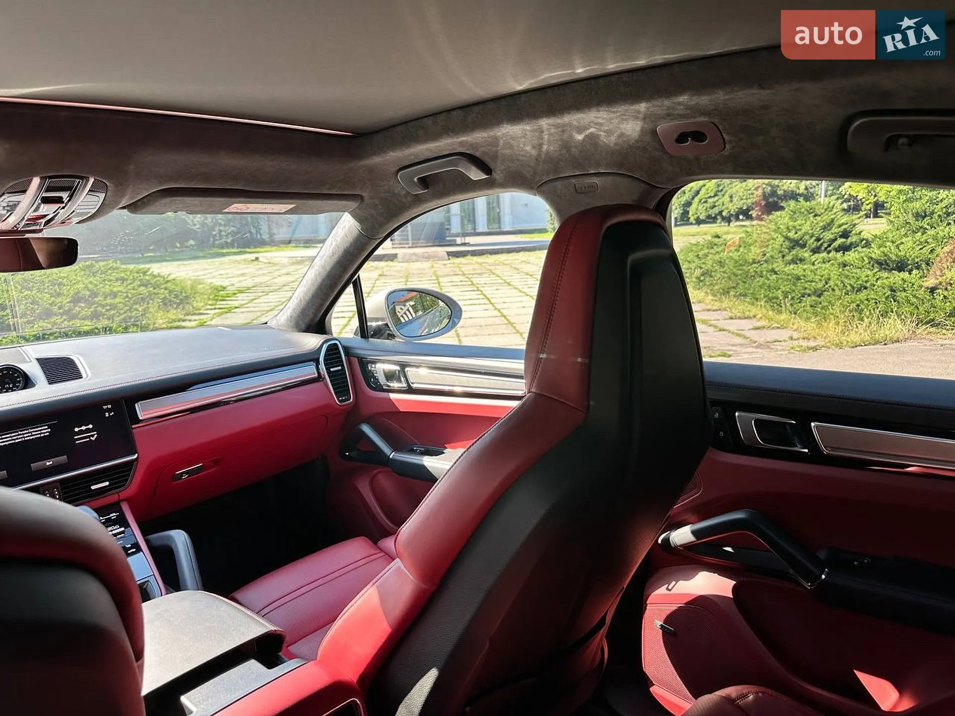 2022 Porsche Cayenne - мініатюра 34