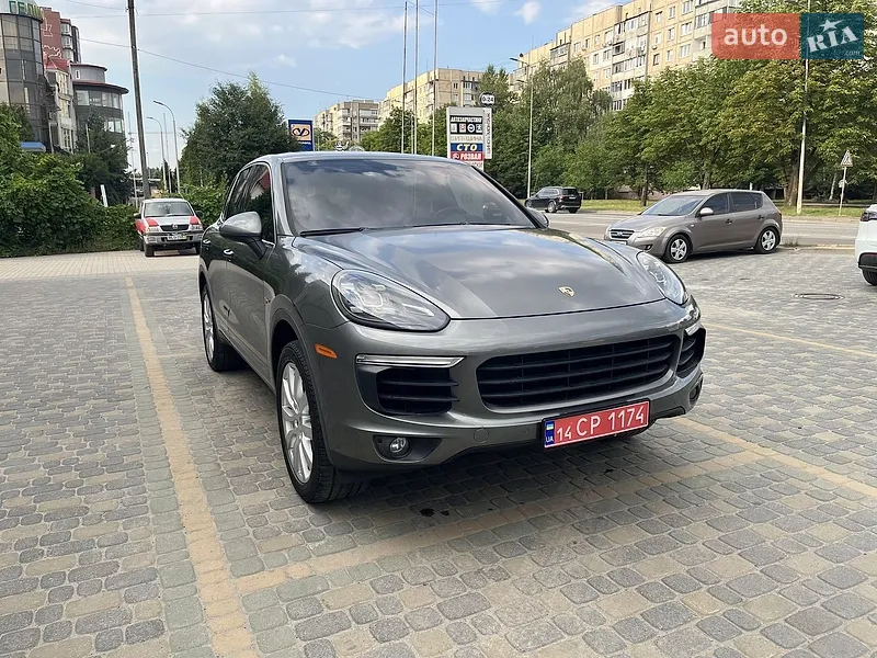 Porsche Cayenne 2015