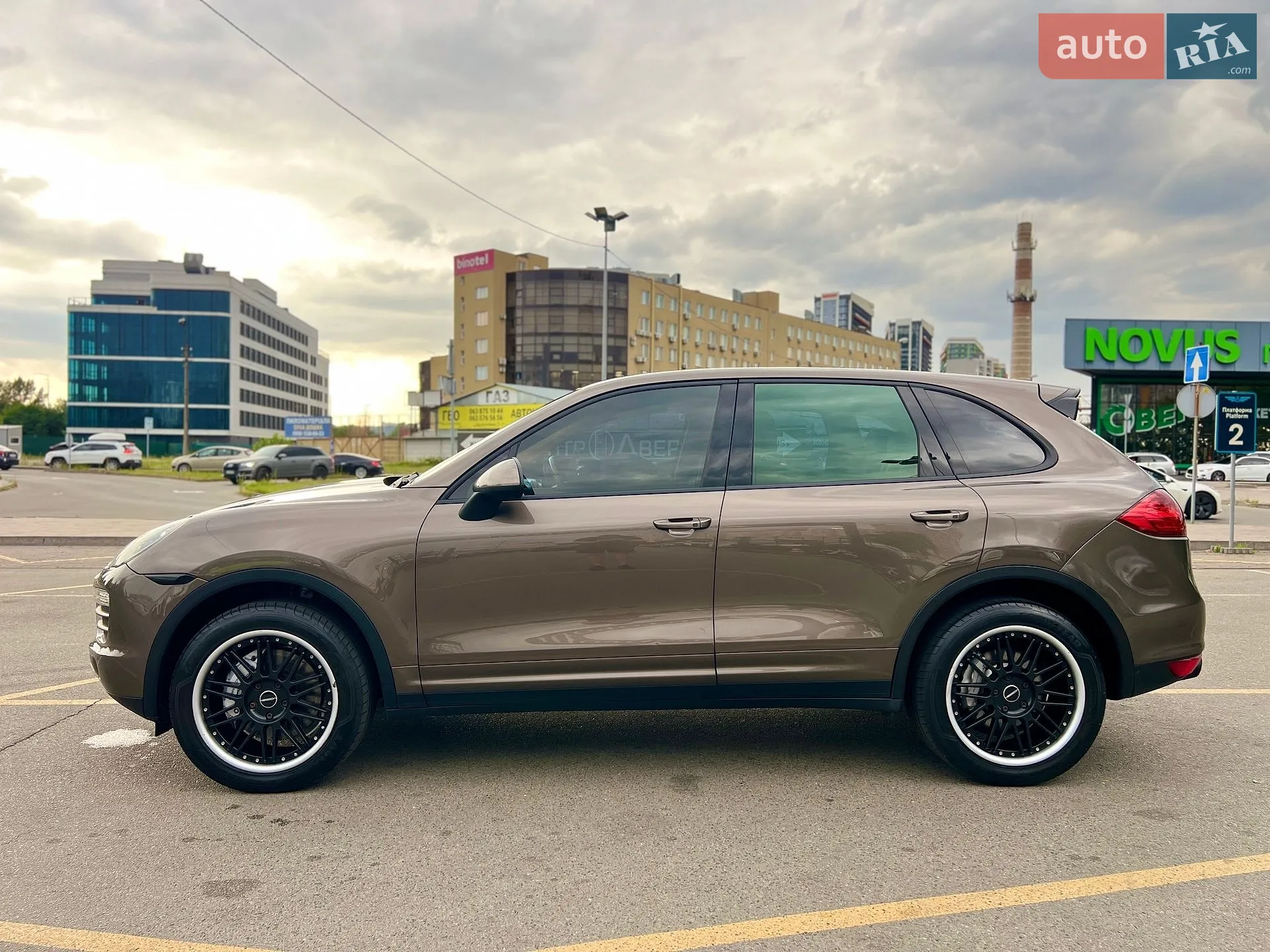 2011 Porsche Cayenne - мініатюра 7