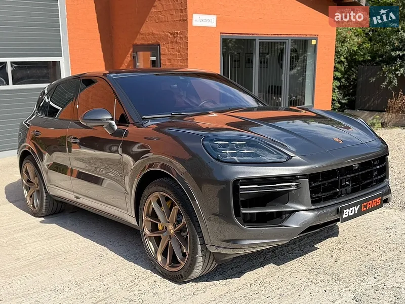 Porsche Cayenne 2023