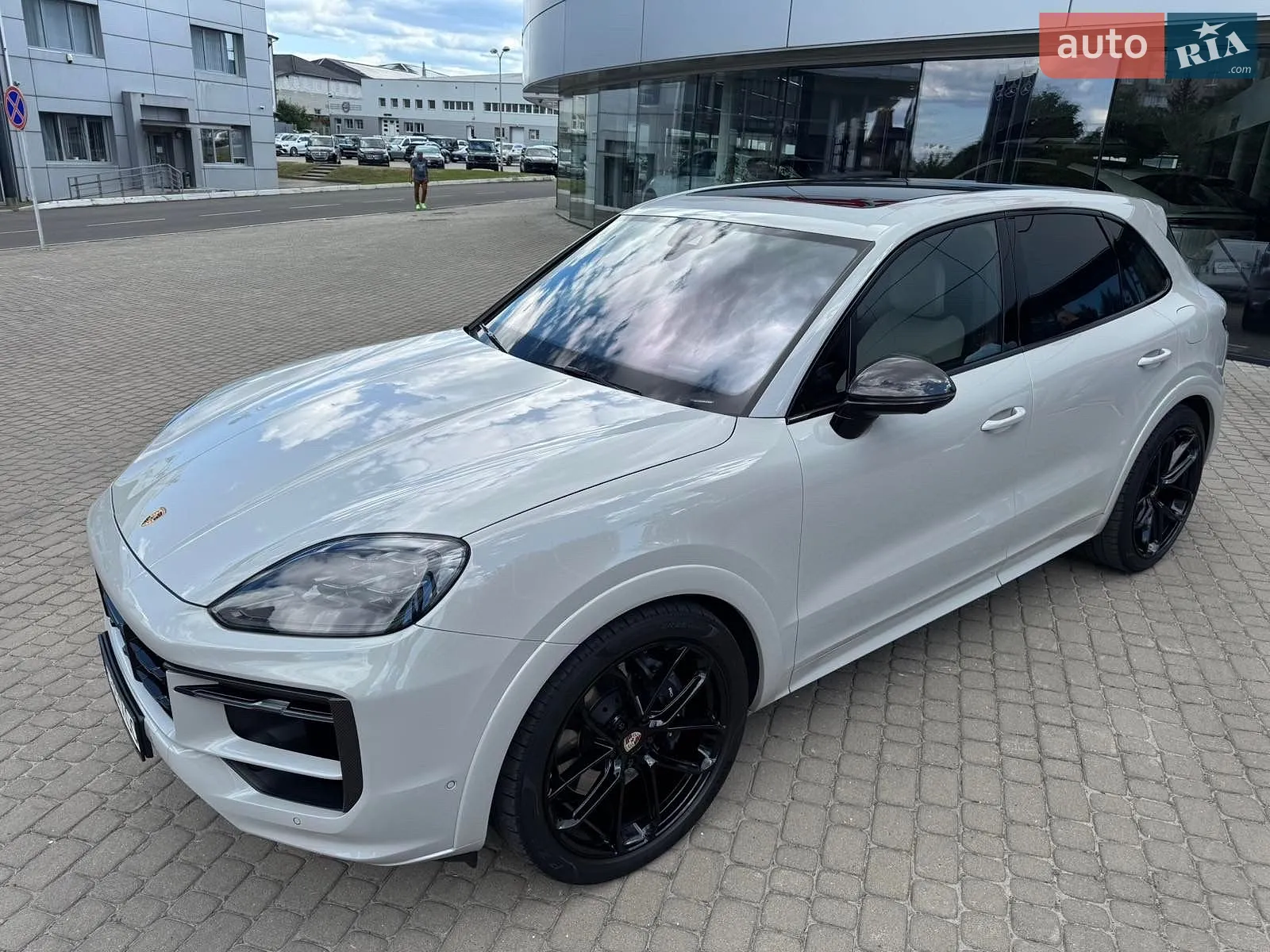 2024 Porsche Cayenne - мініатюра 3