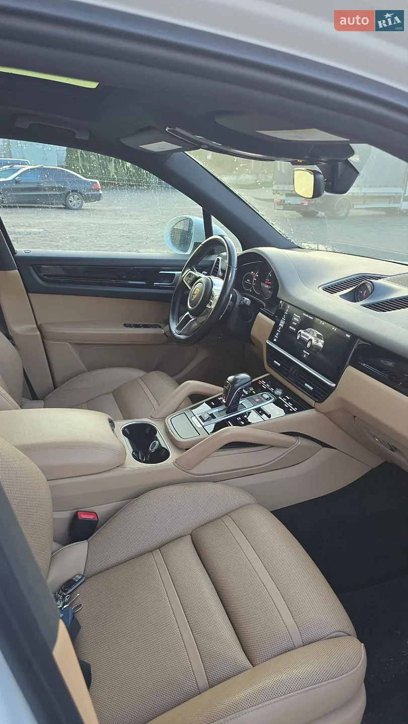 2019 Porsche Cayenne - мініатюра 22