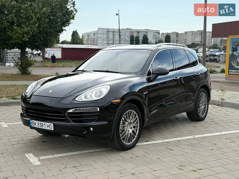 Porsche Cayenne 2011