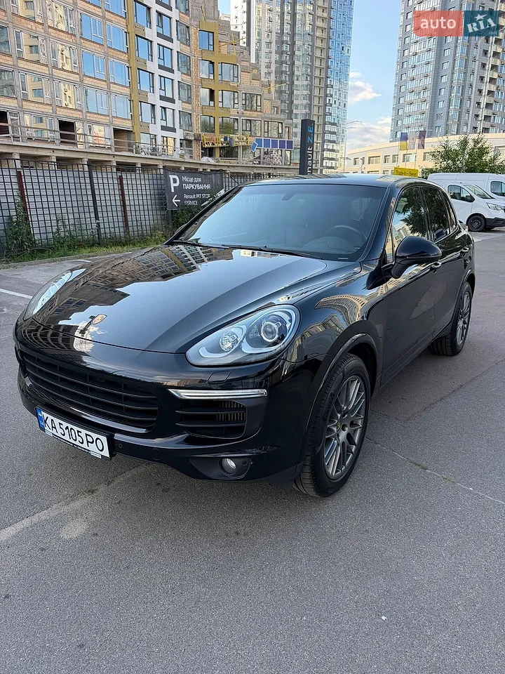2017 Porsche Cayenne - мініатюра 28