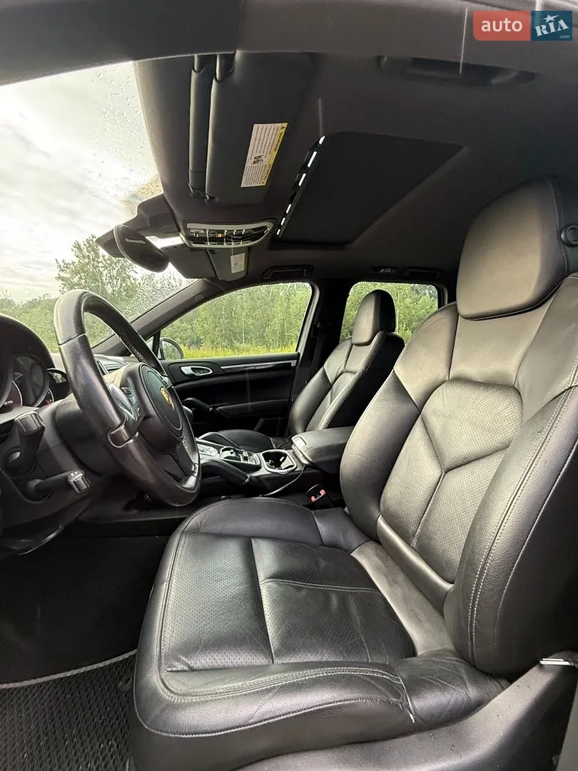 2012 Porsche Cayenne - мініатюра 17