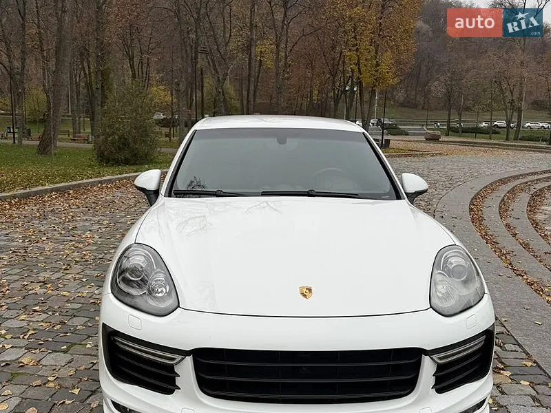 Porsche Cayenne 2015