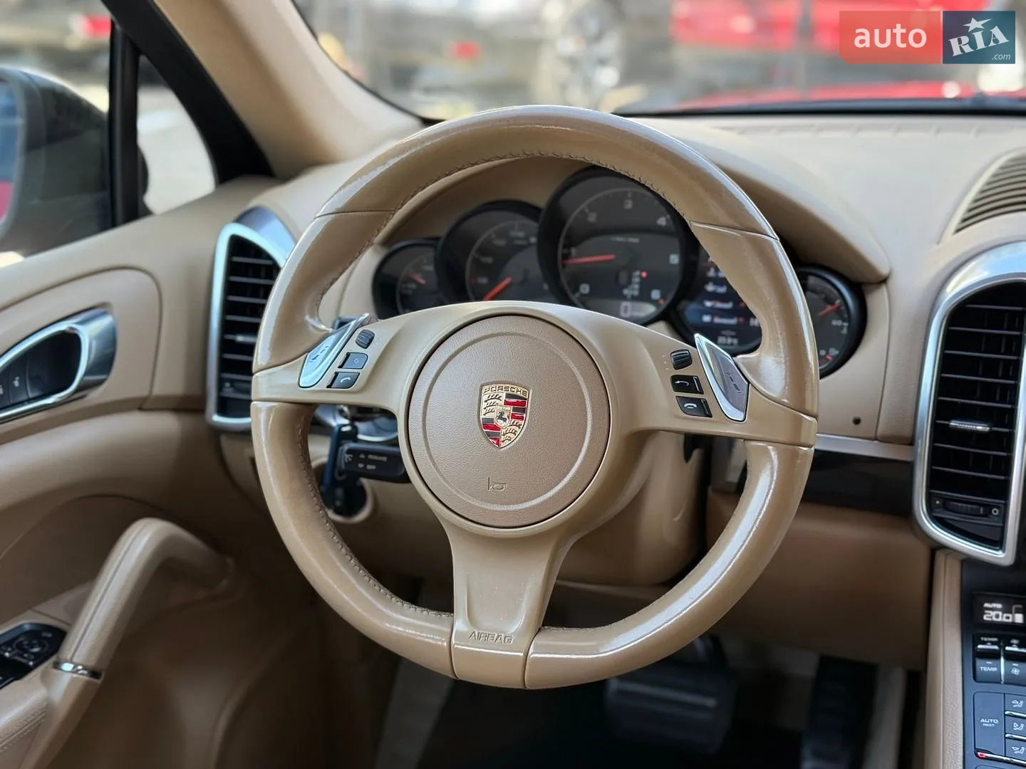 2013 Porsche Cayenne - мініатюра 30