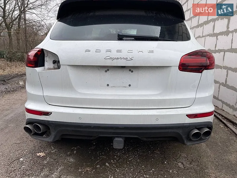 Porsche Cayenne 2015