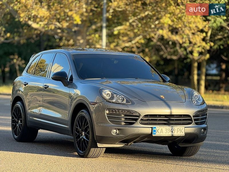 Внедорожник / Кроссовер Porsche Cayenne 2013 в Одессе