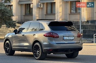 Внедорожник / Кроссовер Porsche Cayenne 2013 в Одессе